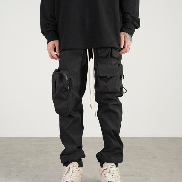 CARGO PANT FROM BLACK OF EXIT SS2022