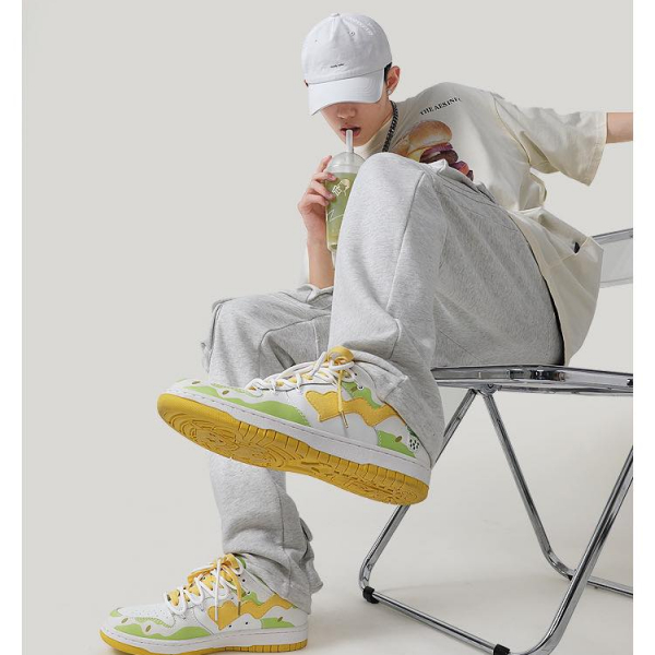 SNEAKERS CAT&SOFA STRAWBERRY MILKSHAKE YELLOW COLOR SS2022