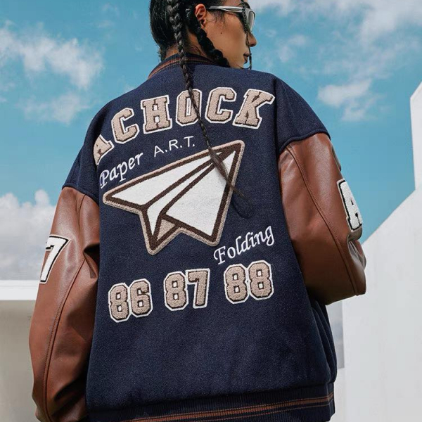 VARSITY ACHOCK PAPER FOLDING