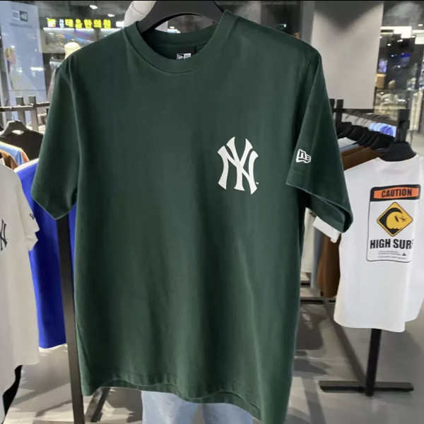 (Auth) Áo thun New Era NY Yankees Xanh Rêu nam/nữ - Thiết kế chính hãng, mẫu mới 2023
